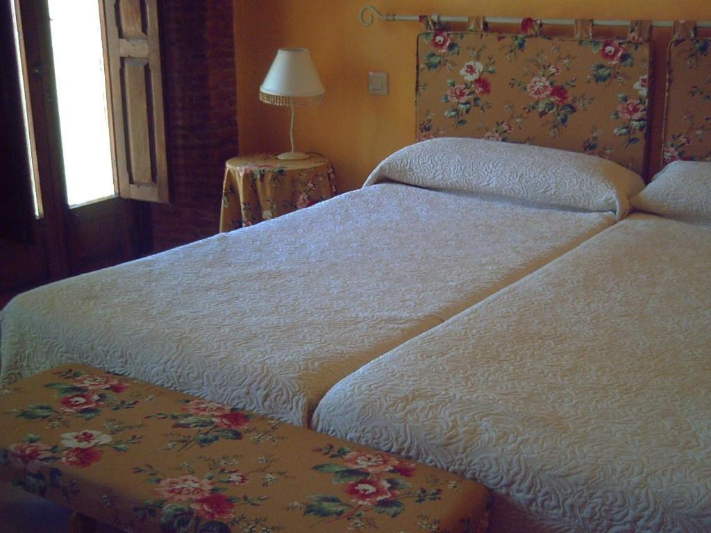 Hotel Balneario Almeida Dama Verde Almeida de Sayago Pokoj fotografie